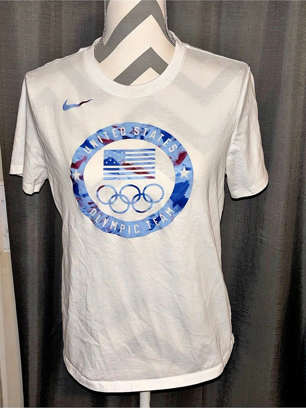 Nike United States Olympic Team Crest Tee Size Medium